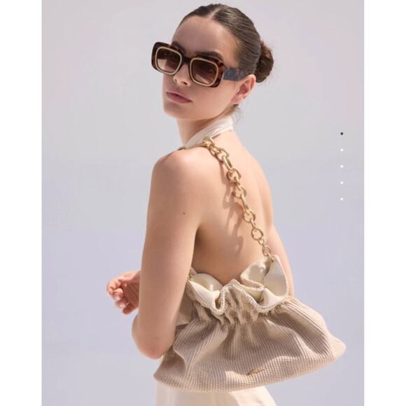 Cult Gaia Bara Shoulder Bag Cream Raffia Ruched Gold Chain Purse - Picture 1 of 16